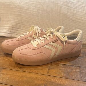Dr. Scholl's Pink and Cream Sneakers